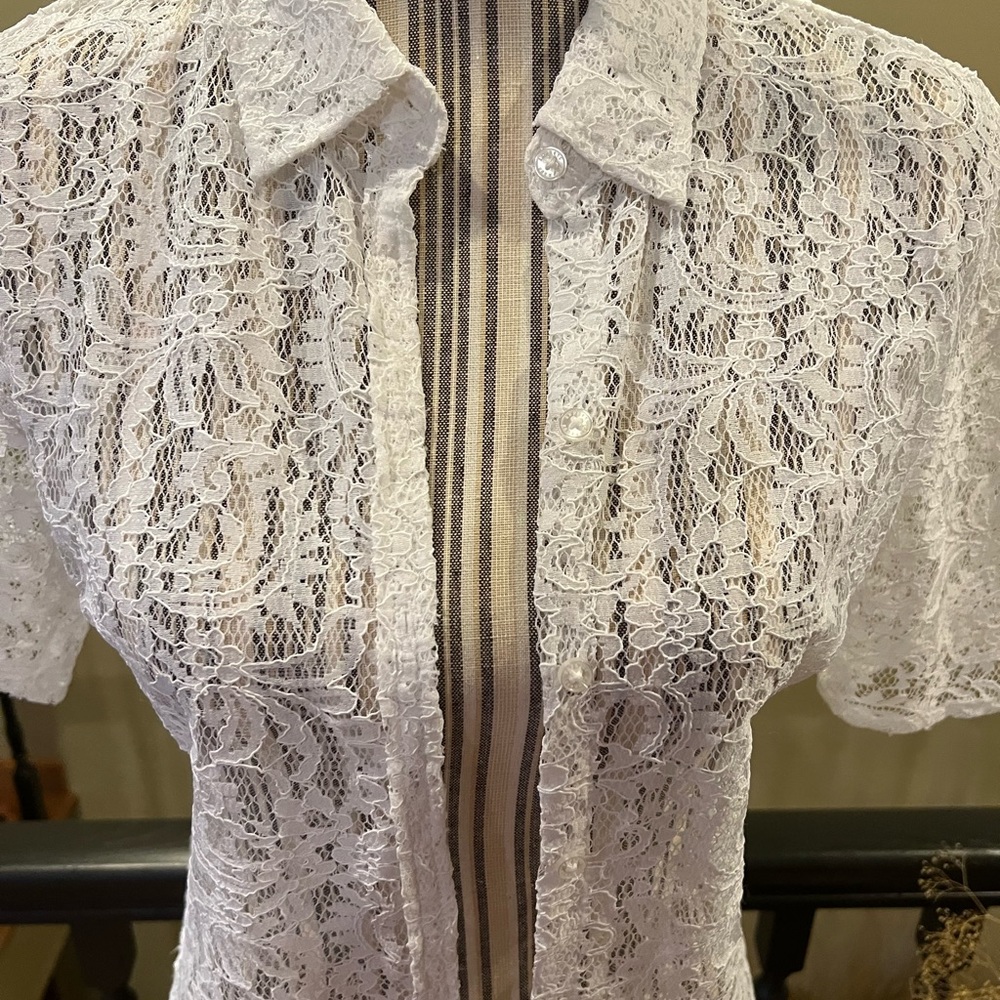 EXPRESS Lace Blouse/Top